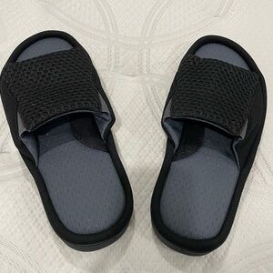 Men's Black Mesh Comfort Sandals